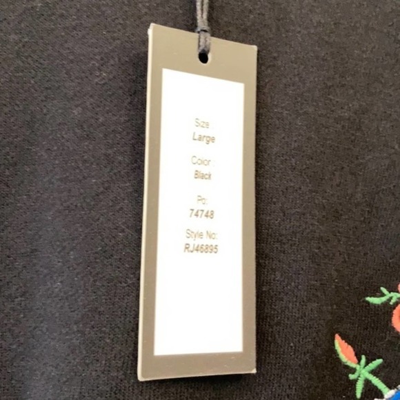 Cozy Juliet Boho Puff Sleeve Floral Sweatshirt NWT - Picture 5 of 7